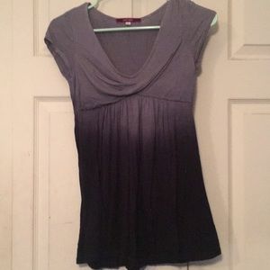 Black and grey stretchy top